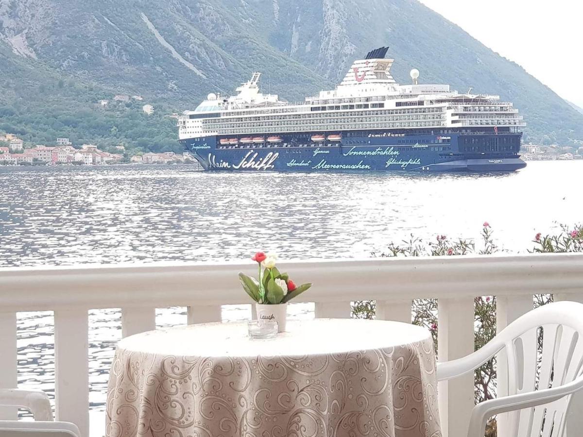 Montenegro Apartmant'S Kotor Buitenkant foto