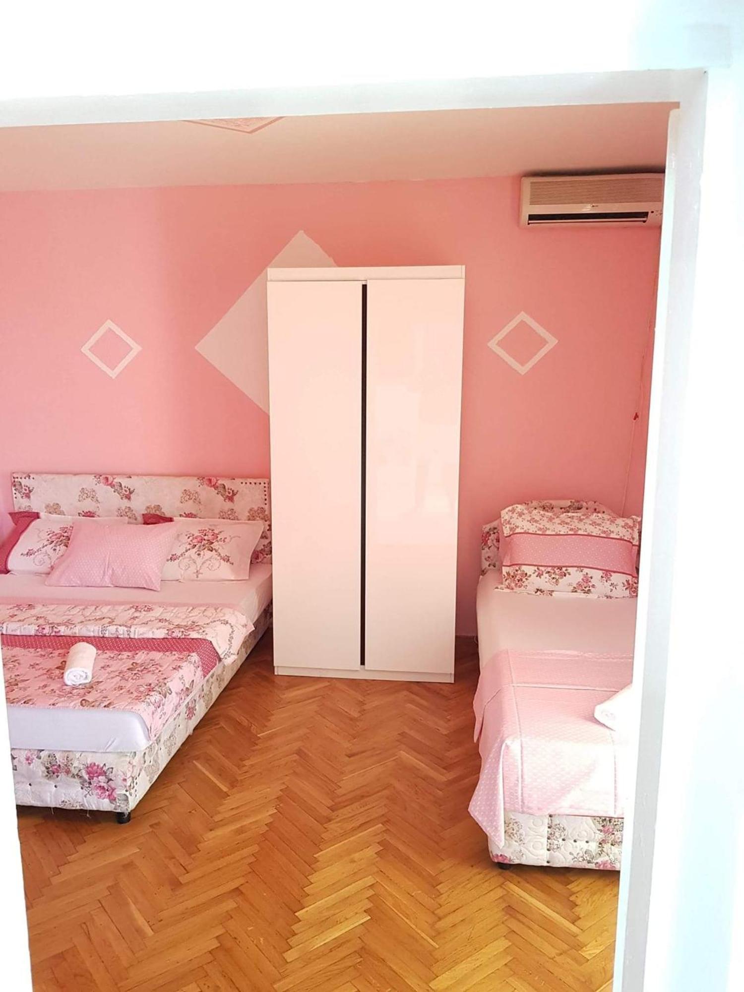 Montenegro Apartmant'S Kotor Buitenkant foto